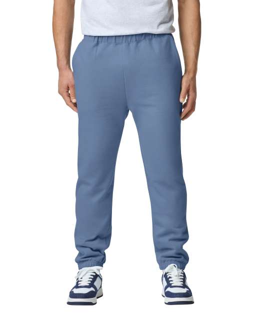 SOFTSTYLE™ MIDWEIGHT ADULT POCKET SWEATPANTS