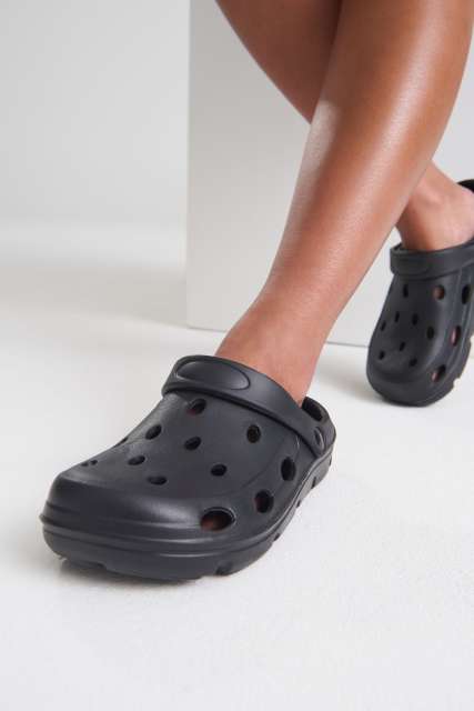 AERO CLOGS