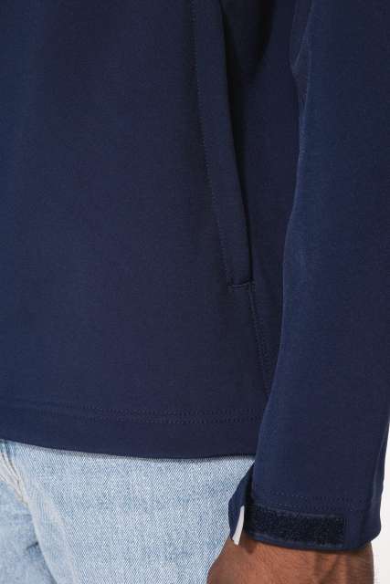 MEN'S DETACHABLE HOODED SOFTSHELL JACKET