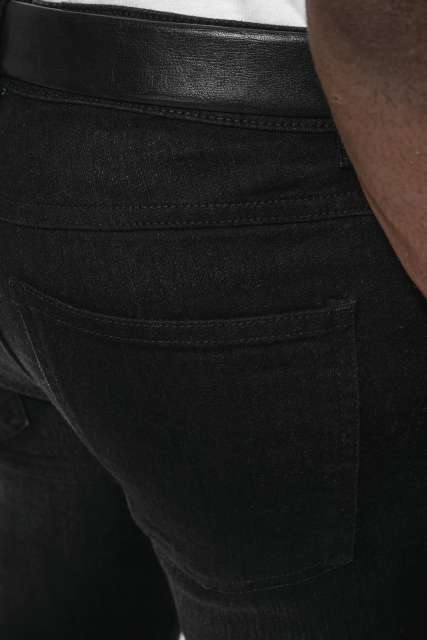BASIC JEANS