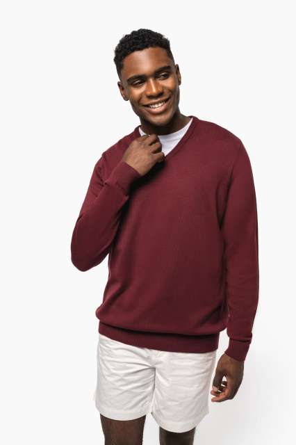 MEN’S V-NECK JUMPER