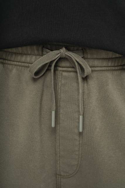 MEN’S FRENCH TERRY WASHED EFFECT CARGO SHORTS