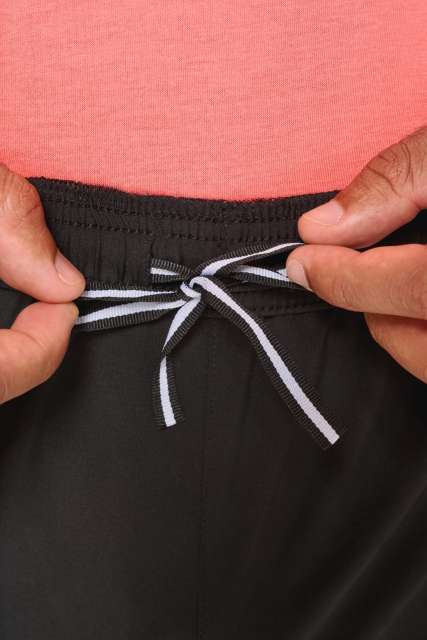 PERFORMANCE SHORTS