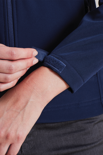 WOMEN’S WINDCHECKER® PRINTABLE & RECYCLED SOFTSHELL JACKET