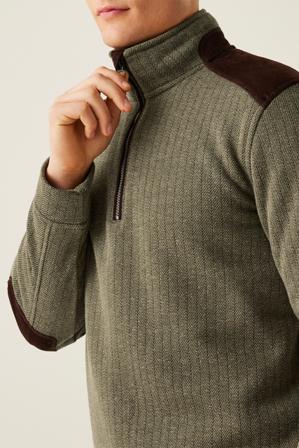 HOLBECK HALF ZIP FLEECE