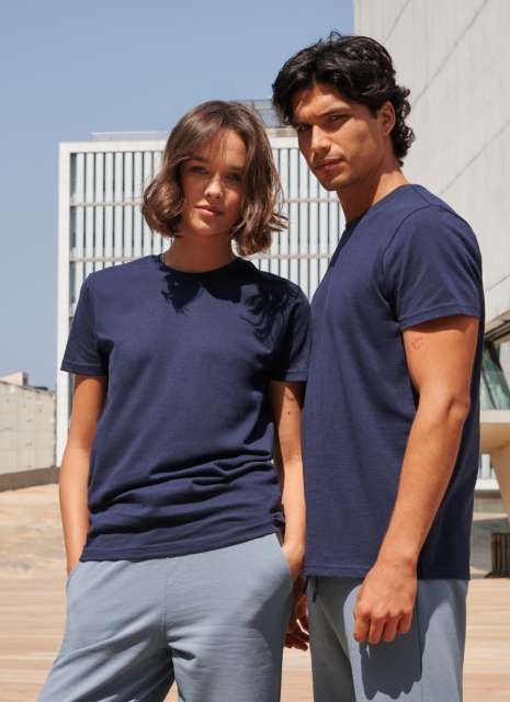 TRICOU UNISEX SUSTAINABLE GENERATION SF130