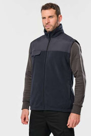 FLEECE JACKET WITH REMOVABLE SLEEVES